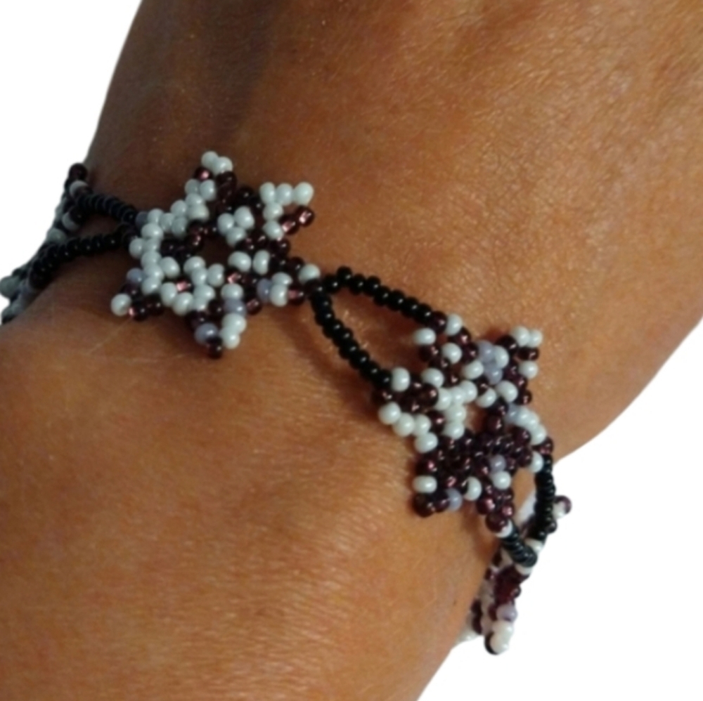 Floral star handcrafted layered beaded bracelet